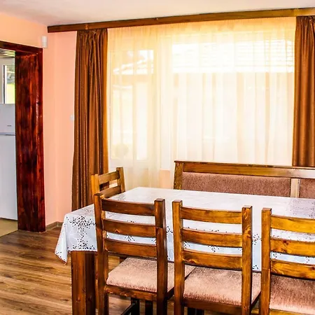 Villa Amazing And Traditional Tavern With Bbq Dorkovo